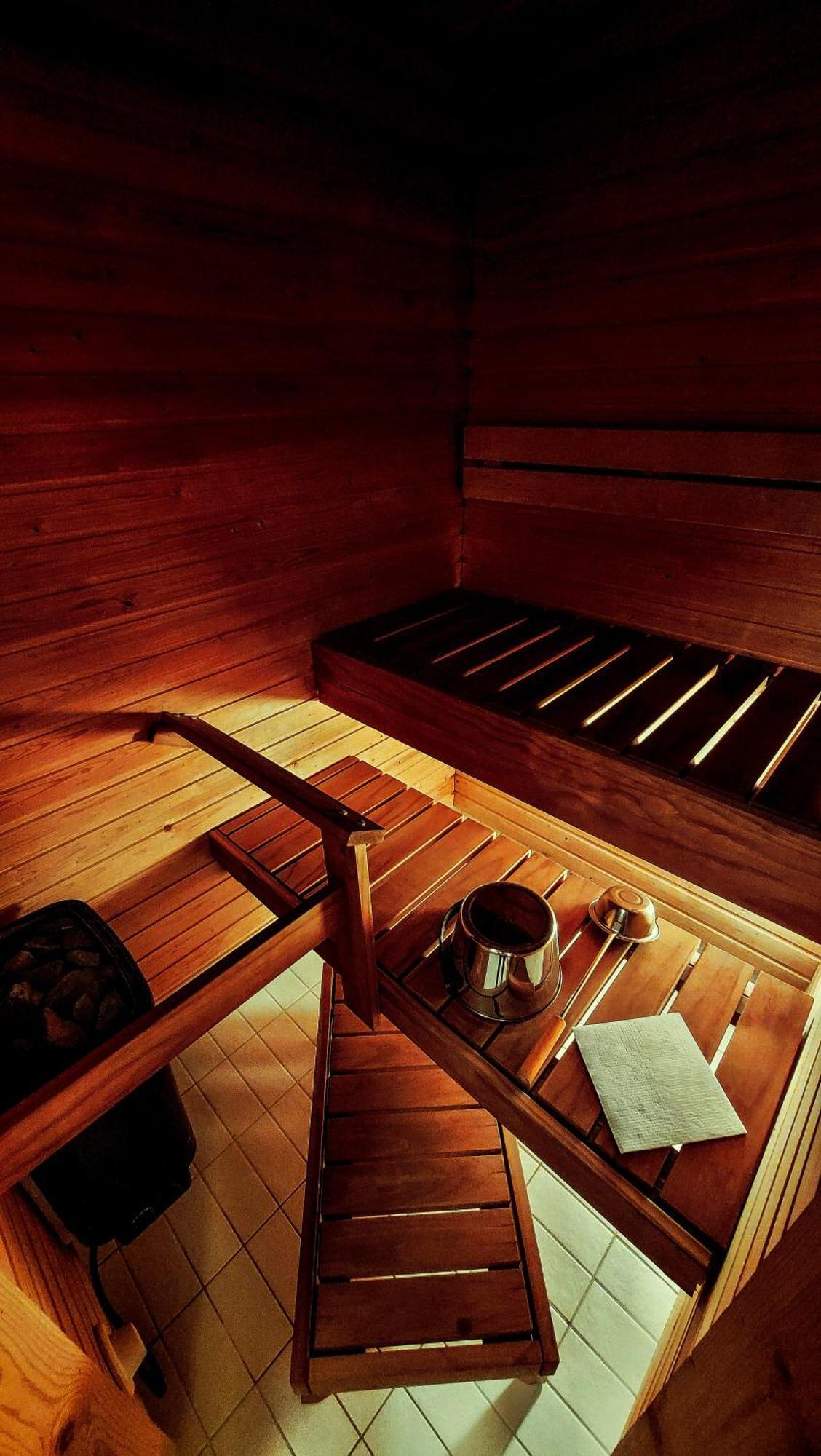 Lakeside Serenity Lutakko - Sauna, Parking Jyväskylä エクステリア 写真